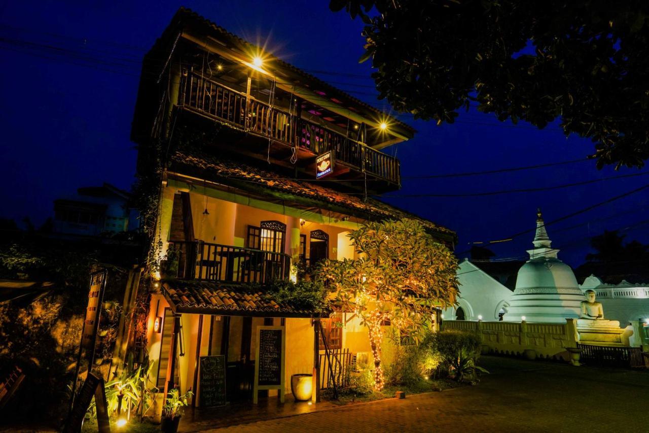 Fort Dew Guest House Галле Экстерьер фото