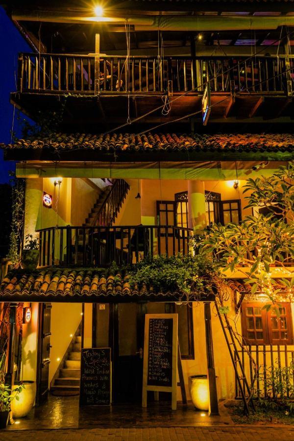 Fort Dew Guest House Галле Экстерьер фото