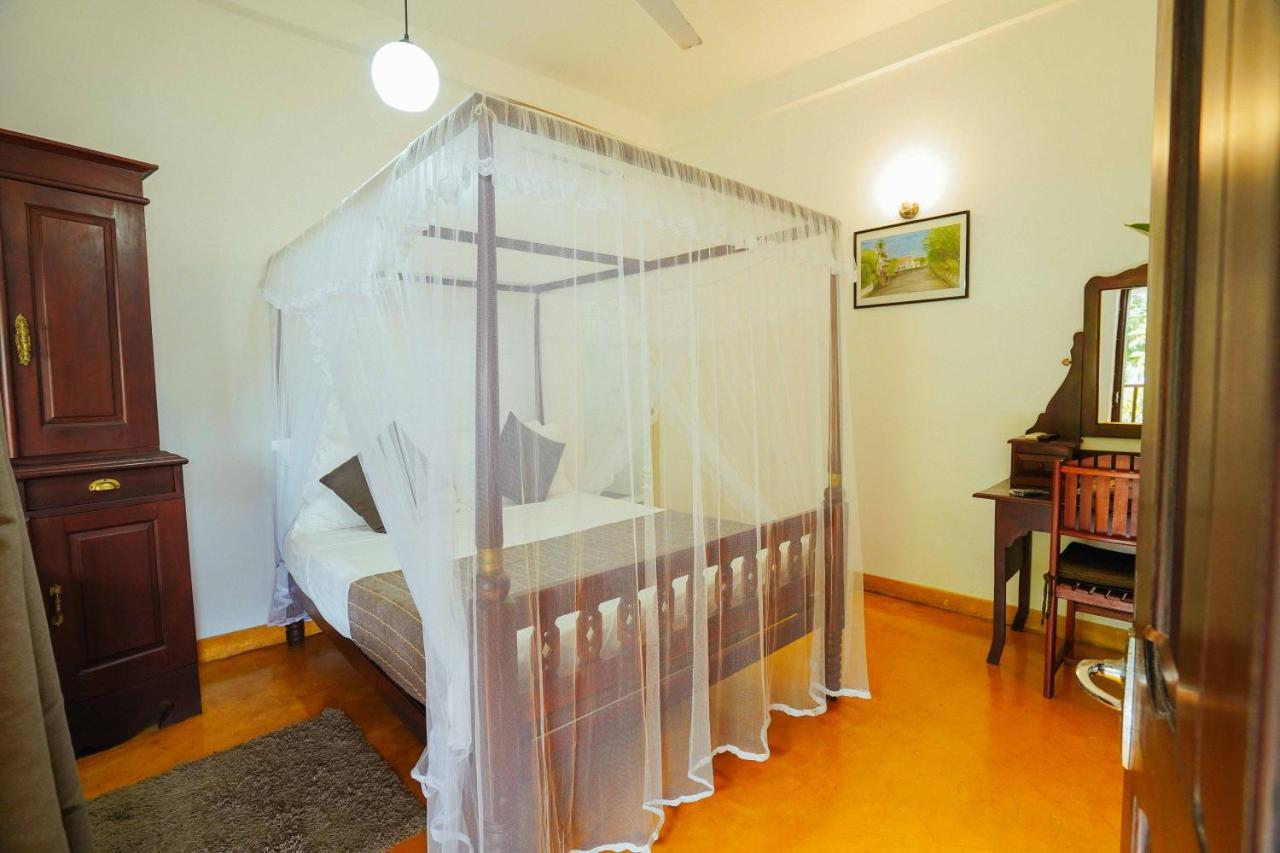Fort Dew Guest House Галле Экстерьер фото