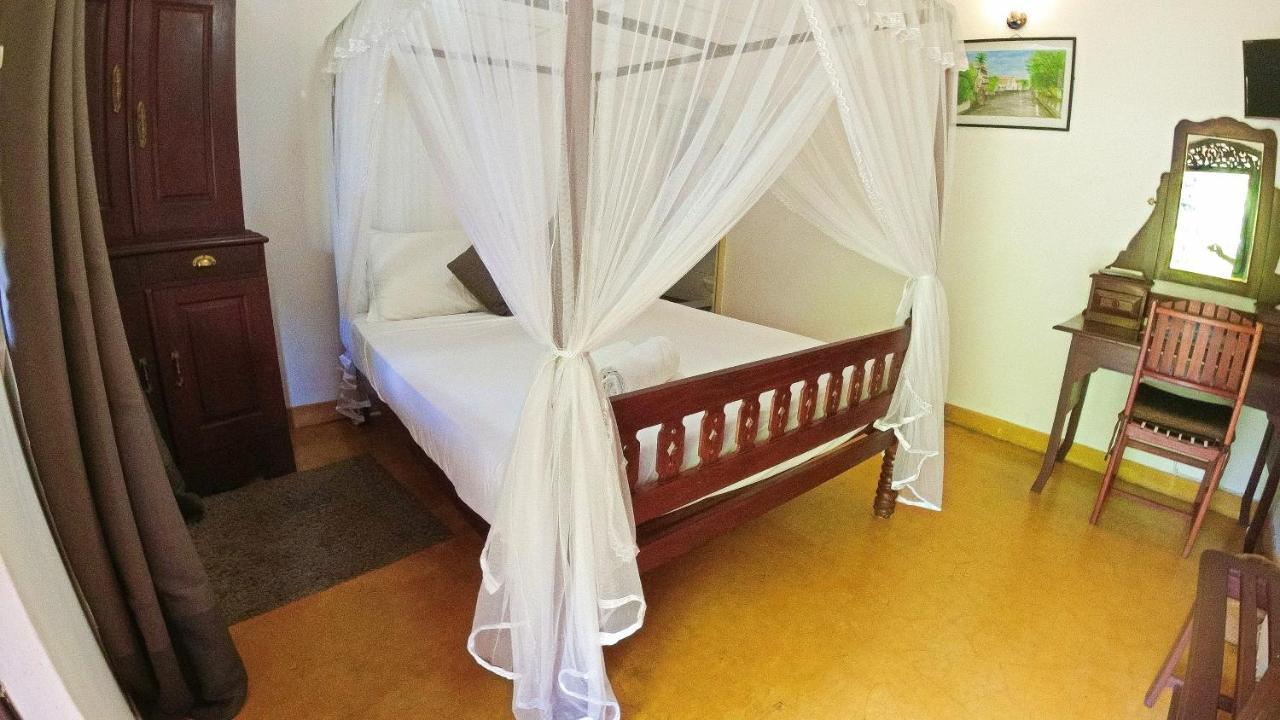 Fort Dew Guest House Галле Экстерьер фото