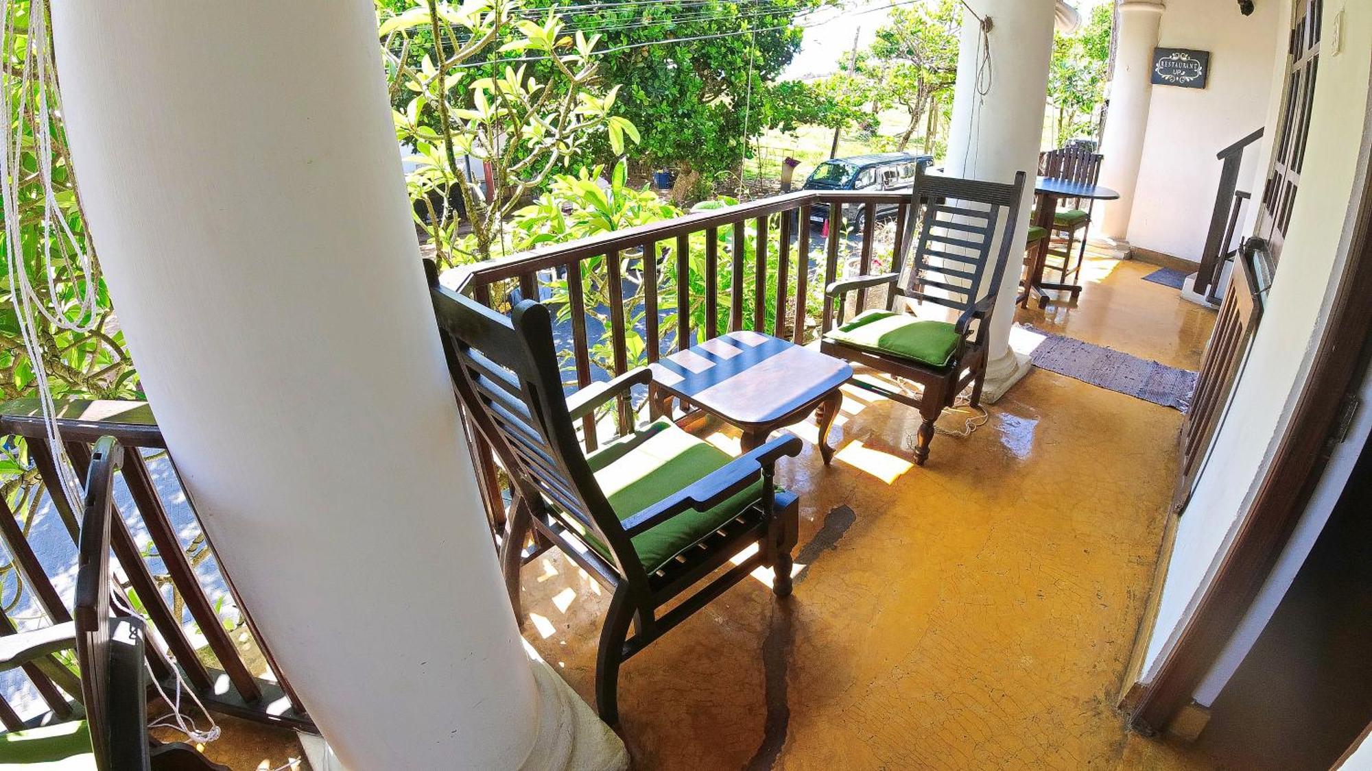 Fort Dew Guest House Галле Экстерьер фото