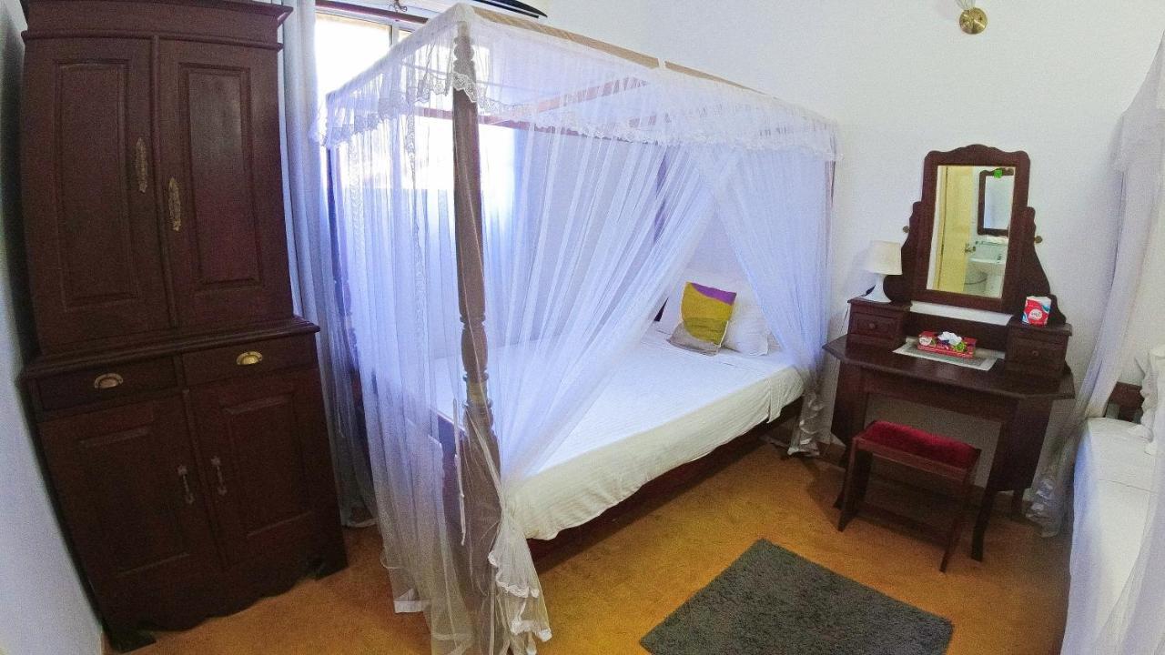 Fort Dew Guest House Галле Экстерьер фото